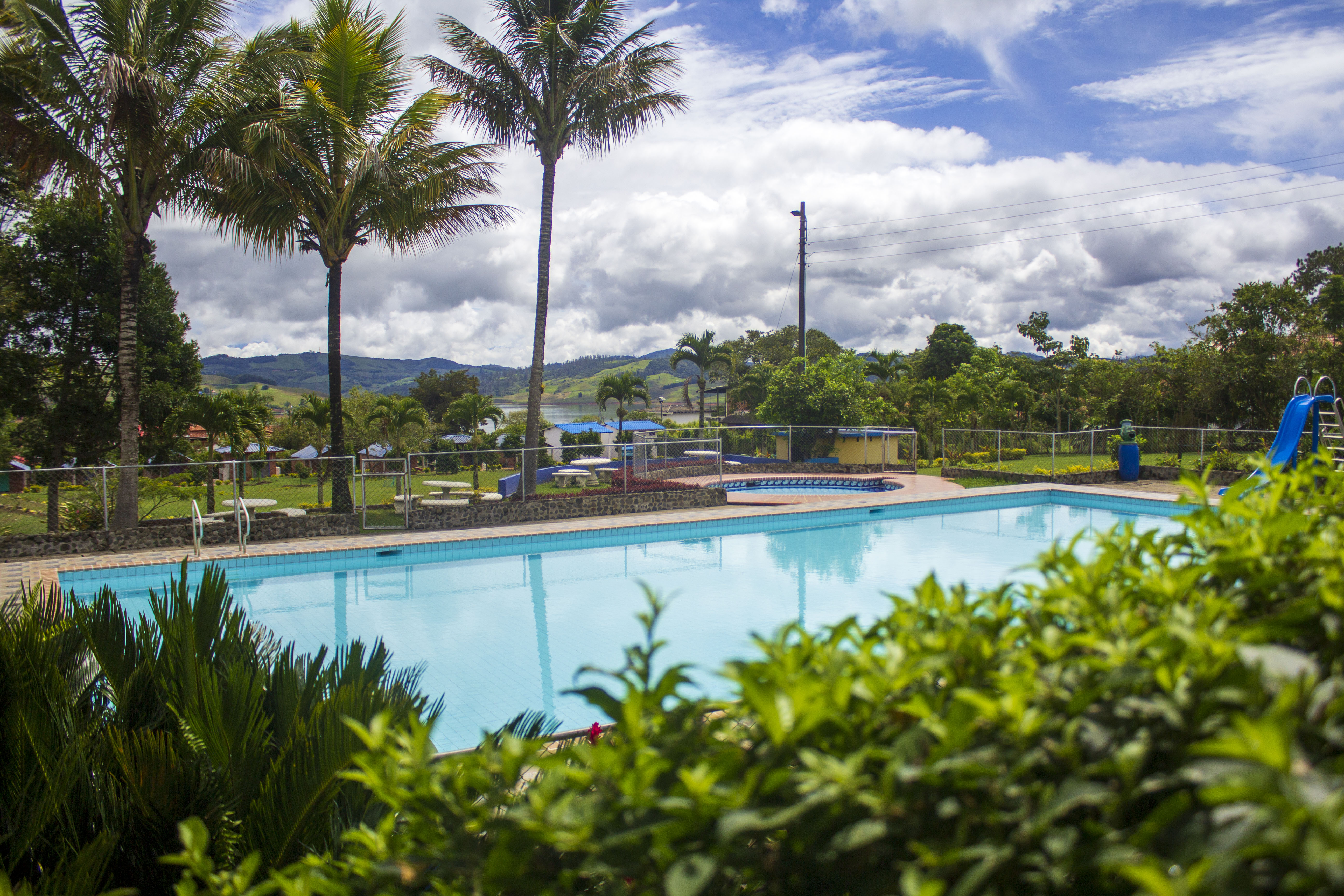Atardecer en Lago Calima